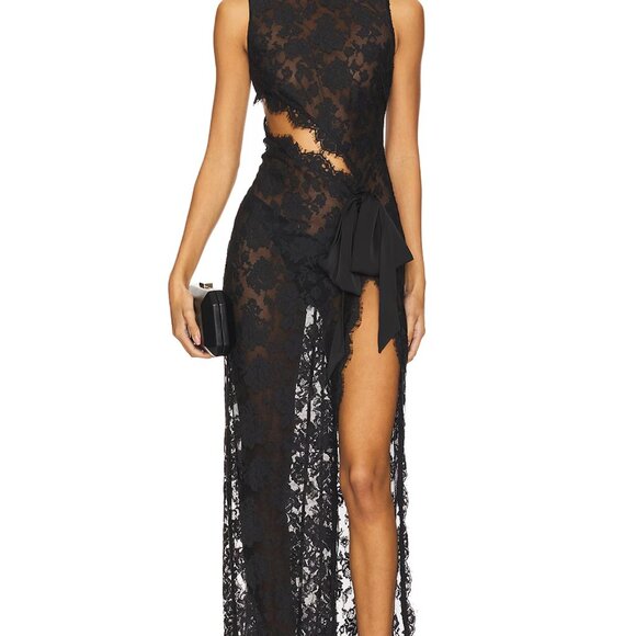 NBD Dresses & Skirts - NBD Angelina Black lace midi dress